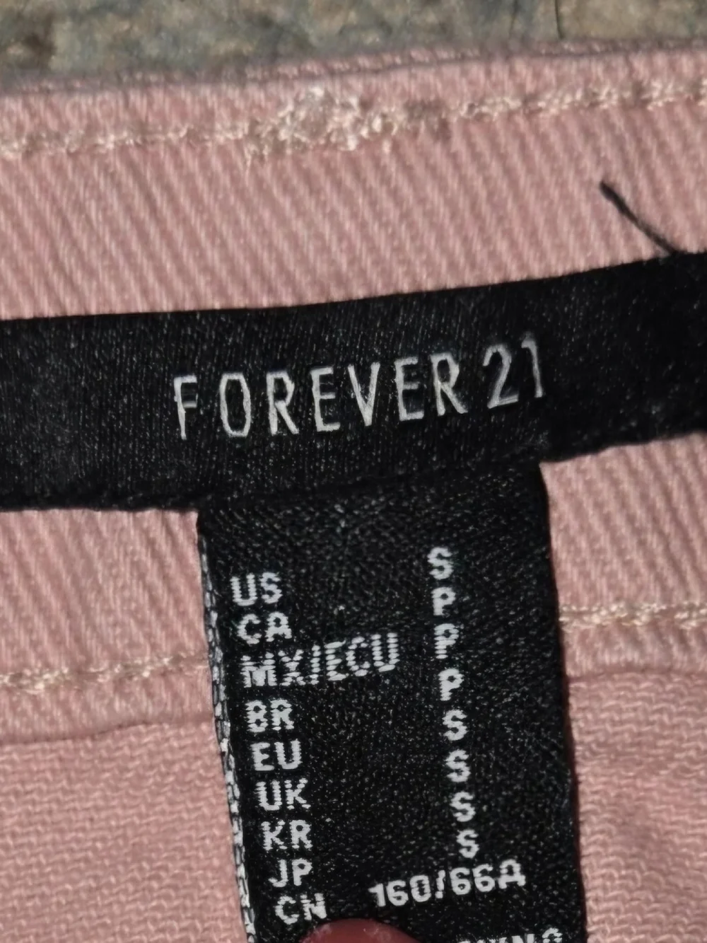 Skirt Subcategory Identification